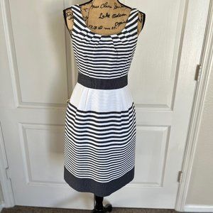 Banana Republic Grey and White Striped Dress Size 2